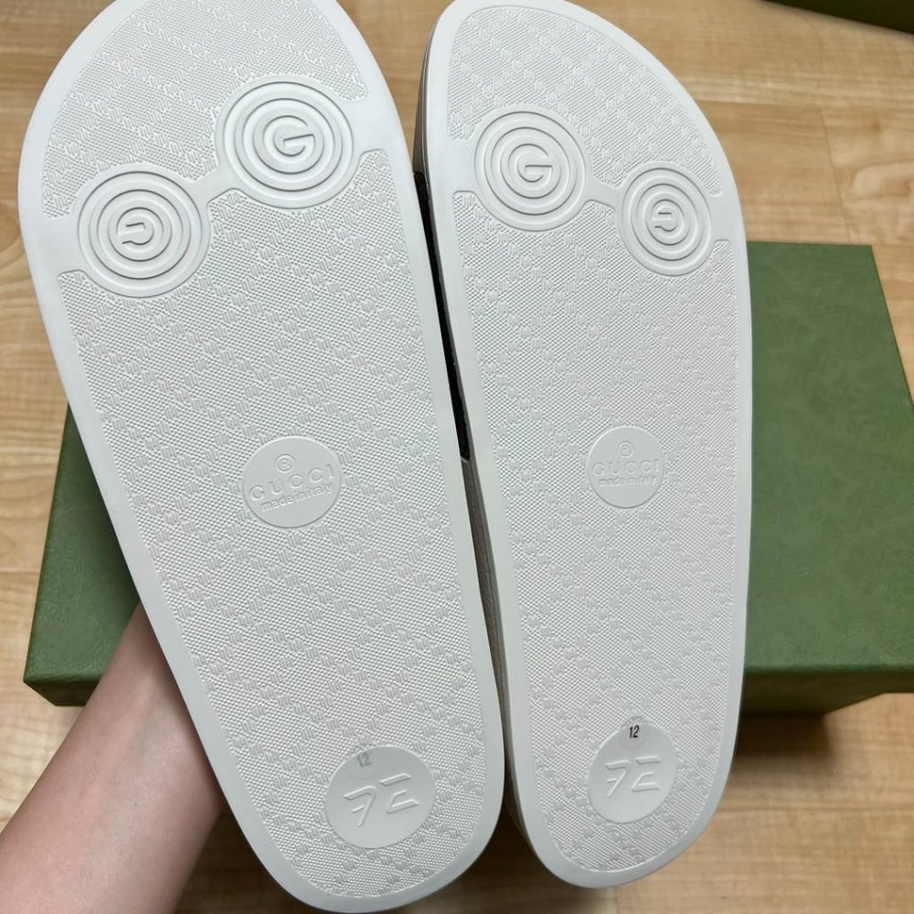 gucci Pablo Delcielo x Gucci GG Supreme Slide 'Cat' - Picture 4 of 7